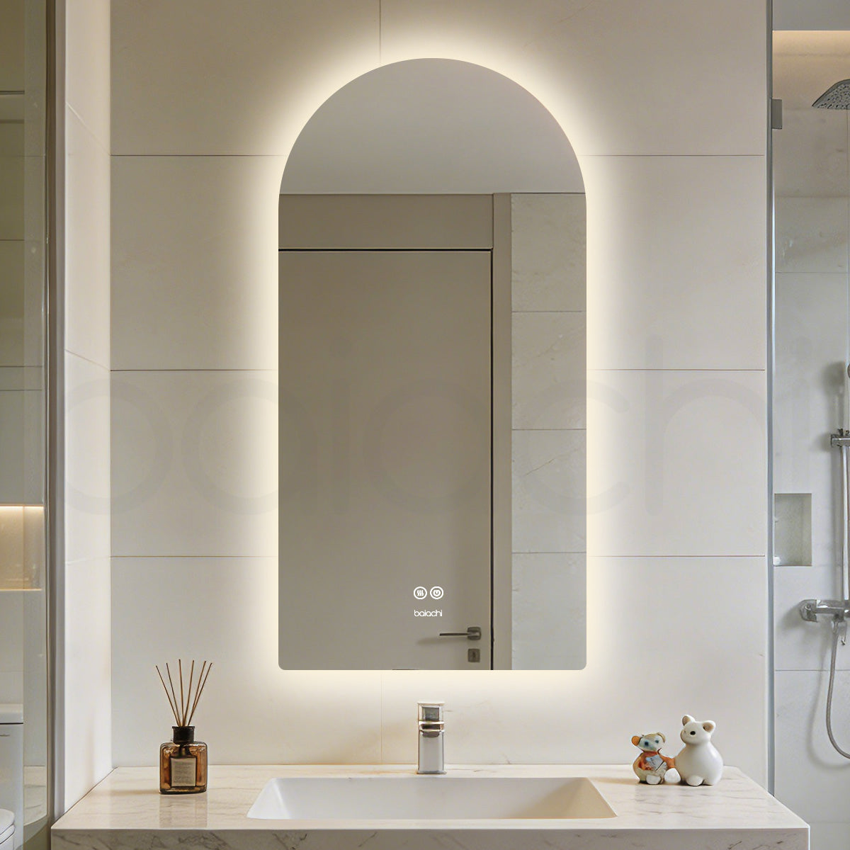 Baiachi LED ARCH 450mmx900mm Backlit Anti-Fog Mirror
