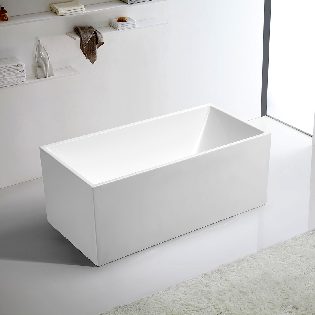 Baiachi Square 1000 Freestanding Bath