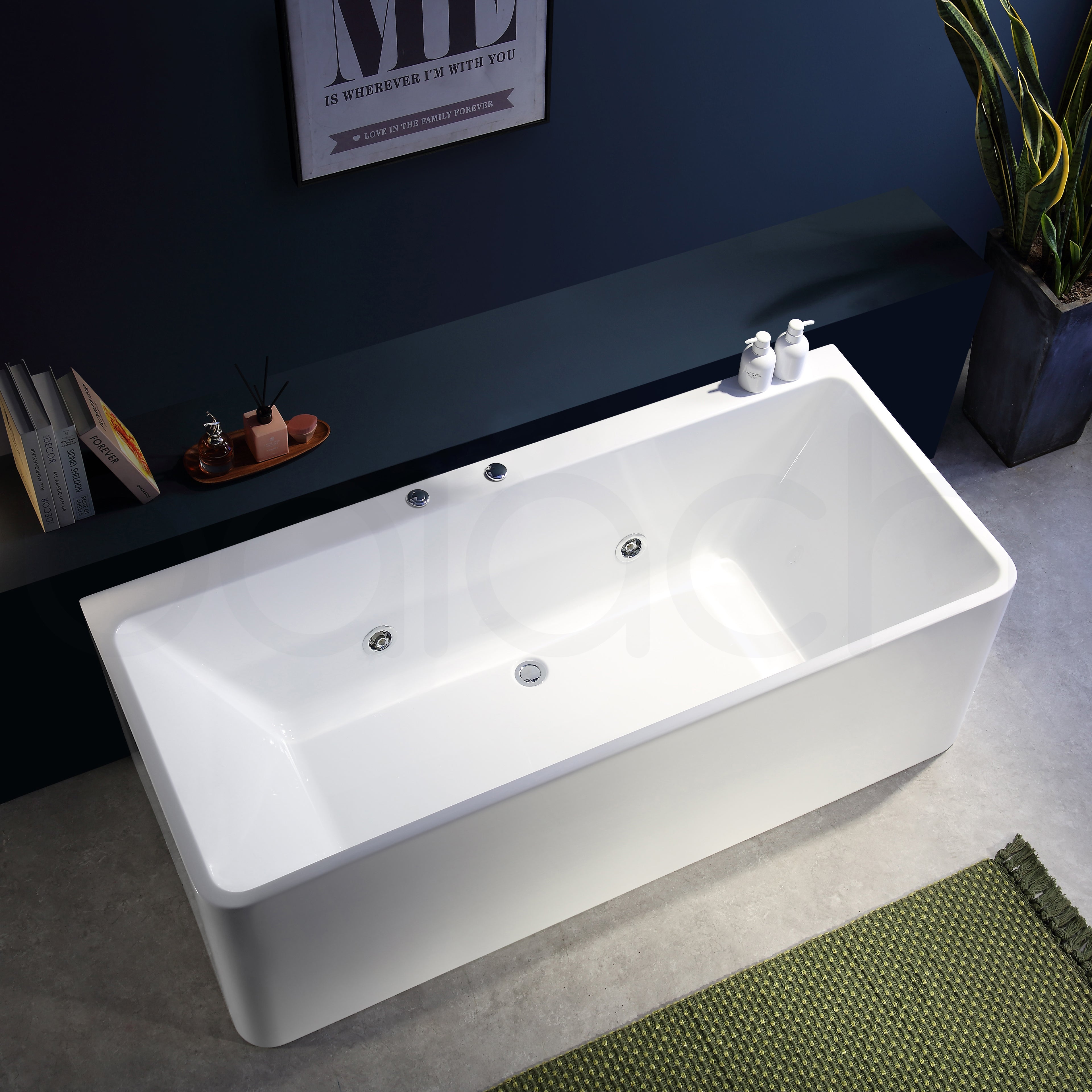 Baiachi Cubi 1500 Freestanding 4 Jet Spa Bath