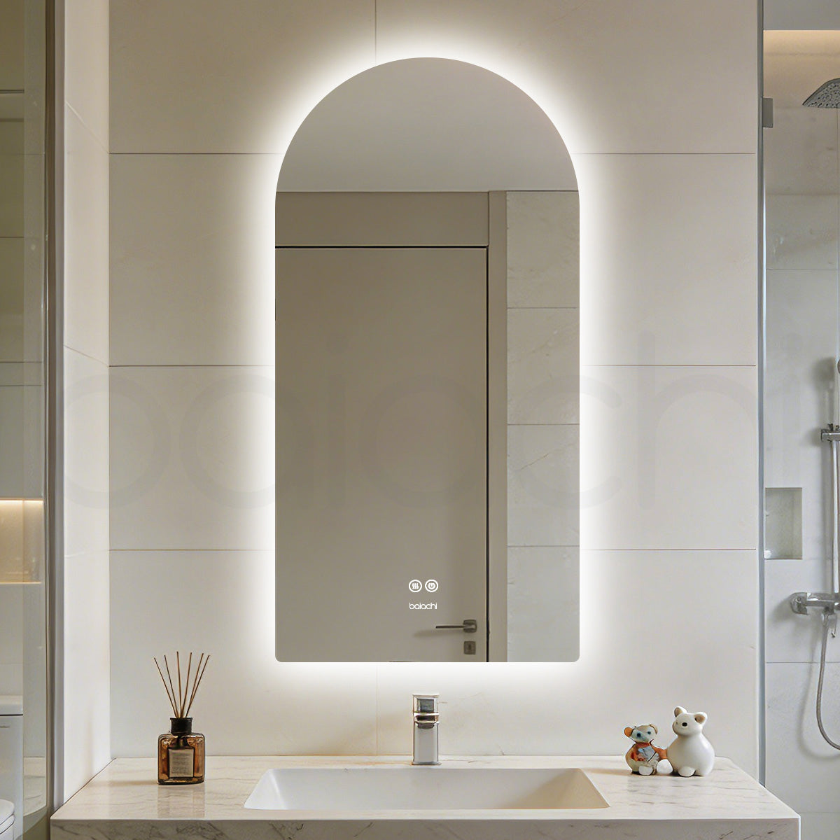 Baiachi LED ARCH 450mmx900mm Backlit Anti-Fog Mirror